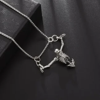 Envíos Gratis, colgante de calavera de cautiverio Chapado en plata, collar de motorista Punk Rock para hombre, accesorio de joyería gótica de Halloween Оже androлье