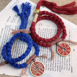 Pulseras rojas de la suerte y brazaletes de cuerda Bang, hechos a mano con viento nacional tibetano y influencia de fantasmas de montaña china