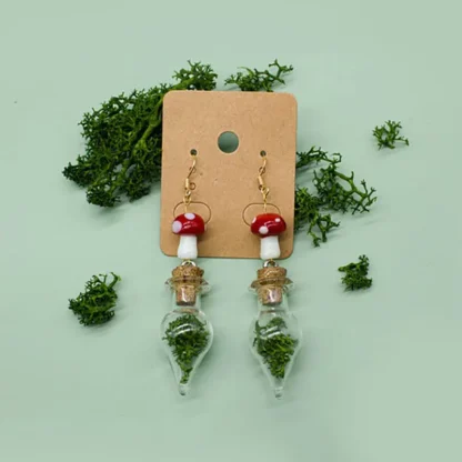Pendientes de setas hechos a mano con dijes de tarro de musgo, inspirado en la naturaleza, Goblincore, Fairycore