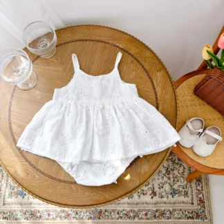 2025 nuevo bebé niña verano elegante y cómodo puro algodón blanco tirantes Jacquard Estilo Princesa Harem mameluco vestido