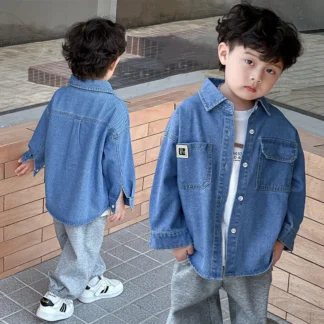 Chaqueta vaquera de diseño clásico para bebés y niños con bolsillos delanteros para niños, traje informal, abrigo vaquero de moda para niños de 2 a 9 años