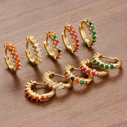 Pendientes Huggies de cristal Multicolor de acero inoxidable chapados en oro con personalidad CZ pendientes de aro de circón para mujeres y niñas joyería