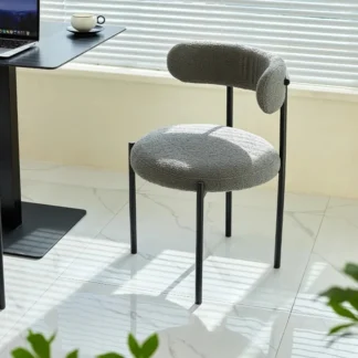 Silla moderna con respaldo para el hogar, estilo crema, ligera, estilo francés, silla de escritorio para dormitorio en casa, mesa de comedor y silla de terciopelo de cordero estilo crema