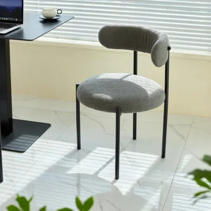 Silla moderna con respaldo para el hogar, estilo crema, ligera, estilo francés, silla de escritorio para dormitorio en casa, mesa de comedor y silla de terciopelo de cordero estilo crema