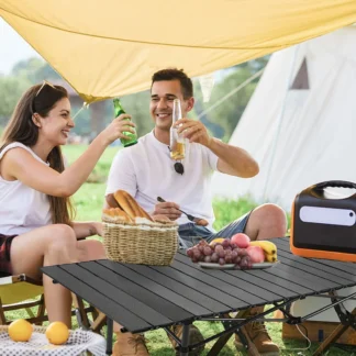 Mesa plegable para acampar, cesta de almacenamiento espaciosa de acero al carbono, mesa enrollable portátil de 47,24 pulgadas para exteriores con bolsa de transporte para interiores