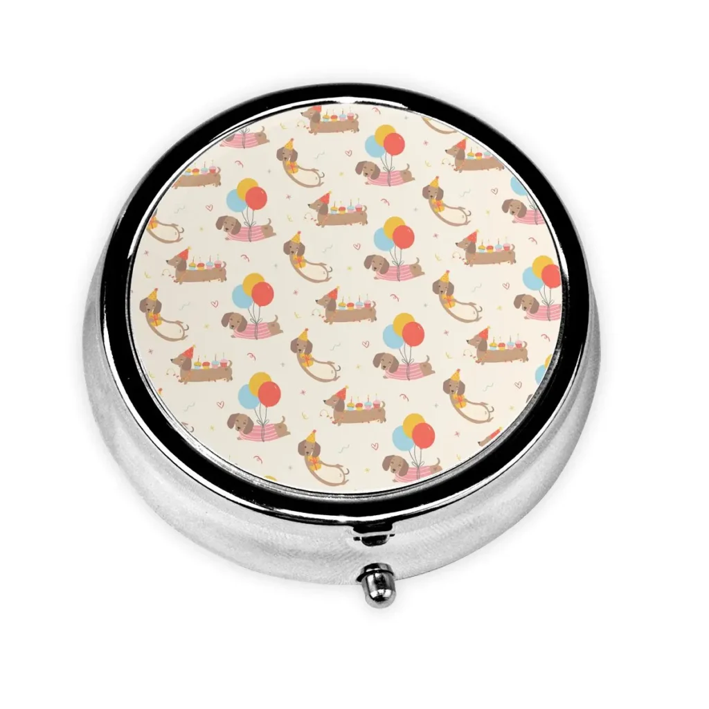 Pastillero de Metal para perro salchicha, caja compacta para amantes de los perros, organizador de pastillas de 3 compartimentos, contenedor, caja de almacenamiento para monedero