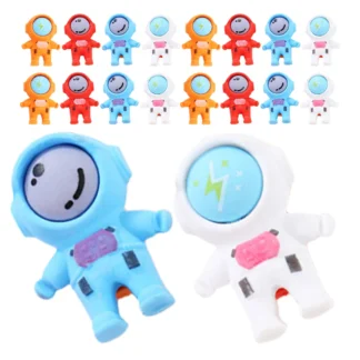 18 Uds. De borradores de astronauta, Mini borradores con temática espacial bonita, premios para el aula, suministros escolares, borrador de lápiz de Material suave, ciencia
