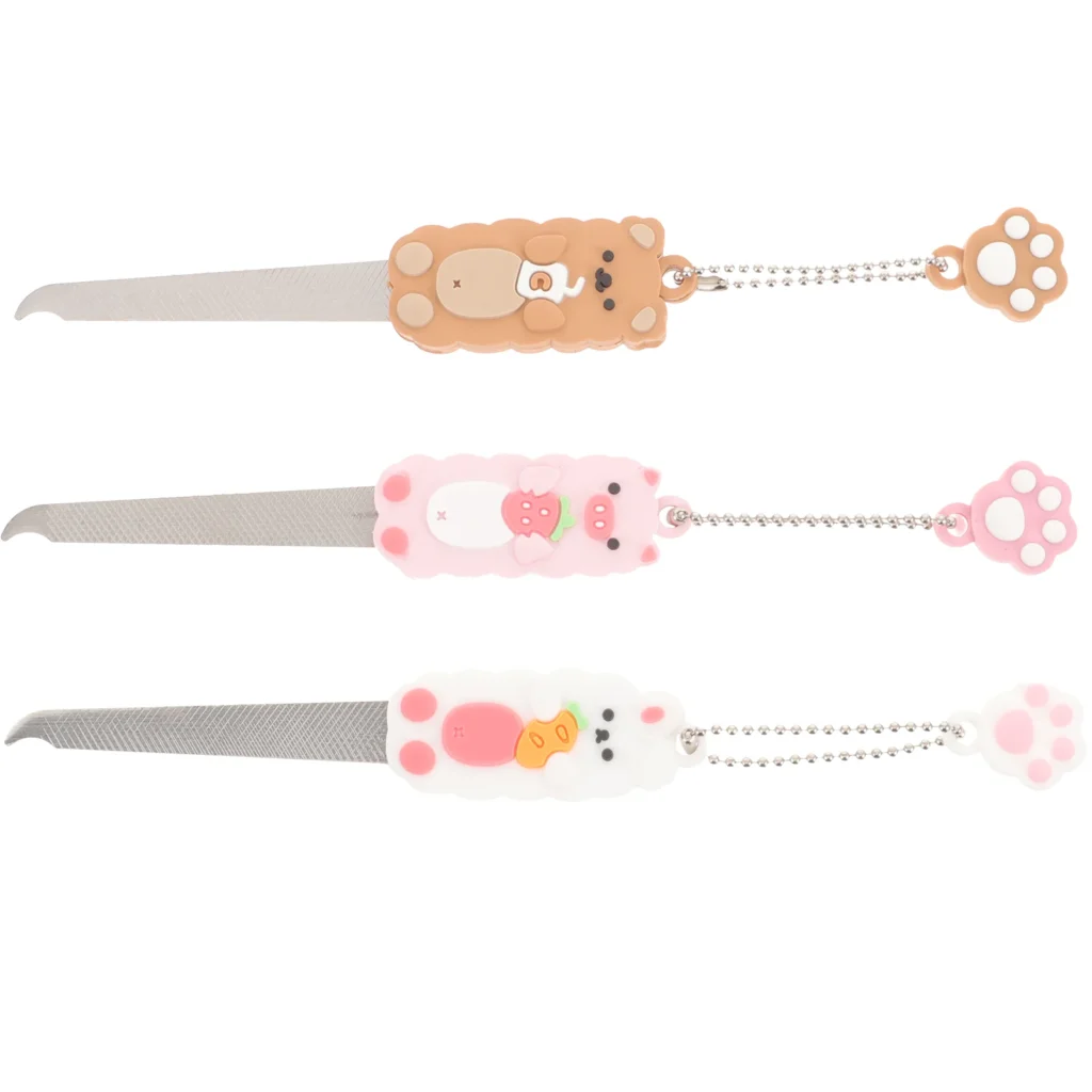 LLavero de lima de uñas 3D de dibujos animados, colgante de bolso, limas de uñas decorativas con forma de corazón para uñas acrílicas, viaje de Metal pequeño, 3 uds.