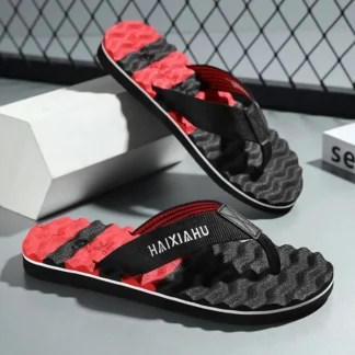 2025 Chanclas de verano para hombre, zapatillas con letras de masaje, sandalias de playa antideslizantes, zapatillas masculinas suaves y cómodas, chanclas informales
