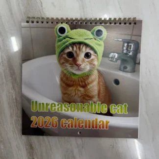 Calendario de gato bonito 2026, planificador diario mensual, adorable diseño de gatito con ojos de rana, calendario de escritorio perfecto para regalo de Halloween y Año Nuevo