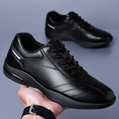 Zapatos deportivos informales para hombre, estilo minimalista en blanco y negro, ocio al aire libre, caminar y viajar, zapatos ligeros para uso diario 38-44