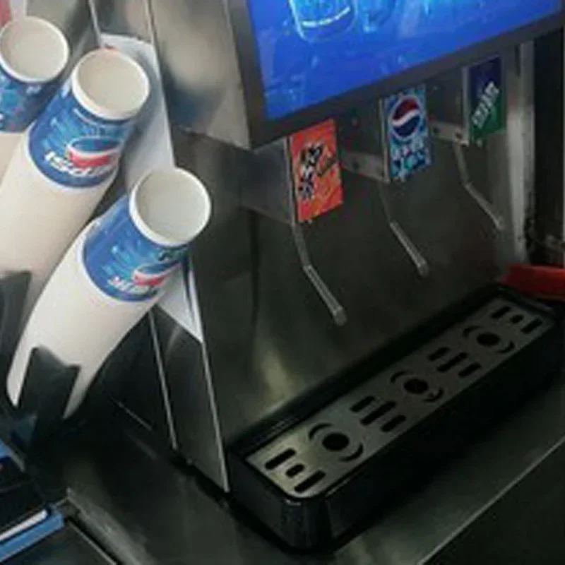 Máquina de bebidas comercial, totalmente automática, cadena pequeña, Catering, máquina de bebidas carbonatadas embotelladas integradas, dispensador de tazas de coque