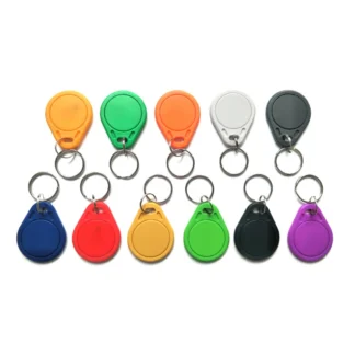 100 unids/lote UID cambiable 13,56 MHz grabable HF ISO14443A IC etiqueta llavero chino mágico puerta trasera tarjeta de comando