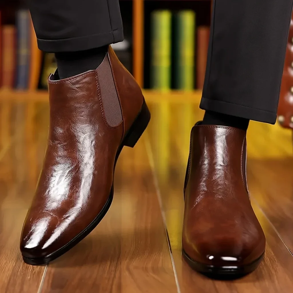 Botas Chelsea de cuero para hombre, botas cortas transpirables de cuero suave con punta puntiaguda, informales, sin cordones, primavera y otoño