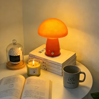 Lámpara de mesa Bauhaus de mediados de siglo con forma de seta, estilo nórdico Ins para niñas, luz ambiental de cristal de alta gama para sala de exposición en casa y sala de estar