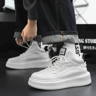 2025 nuevos hombres transpirables moda Casual deportes zapatillas de deporte zapatos de cuero suave blanco Edición coreana Campus pan zapatos