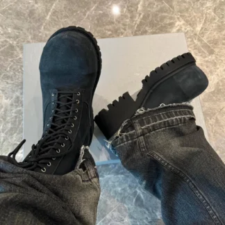 Botas de caballero oscuro desgastadas Vintage para hombre, botas de moto con punta redonda grande para el desierto, botas de calle de trabajo elevadas con suela gruesa