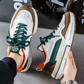 Zapatos de hombre, nuevos zapatos deportivos informales de suela gruesa a la moda de talla grande, zapatillas de deporte para hombre, zapatos Punk para correr al aire libre, mocasines para hombre