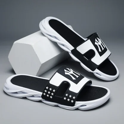 Sandalias de verano, zapatillas para hombre, chanclas antideslizantes de moda para playa y exteriores, ropa deportiva de calle de marca, zapatos informales, tendencia Ciabatte Uomo