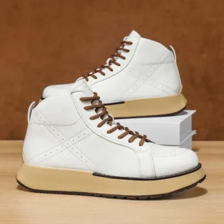 Otoño e Invierno nueva moda zapatos altos para hombres zapatos de skate versátiles de moda zapatos de trabajo impermeables y resistentes al aceite