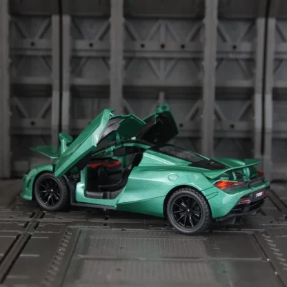 1:32 McLaren 720s Modelo de coche de aleación, puertas y capó se pueden abrir tienen funciones de sonido y iluminación simuladas ricas en detalles.