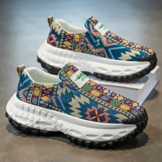 2025 primavera otoño nuevos zapatos de hombre moda Slip on cómodos zapatos vulcanizados casuales bordado plataformas antideslizantes zapatillas de deporte