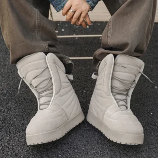 Botas de moda con bloques de color de nuevo diseño de una marca de nicho y de moda para botas altas de talla grande para hombres en otoño e invierno