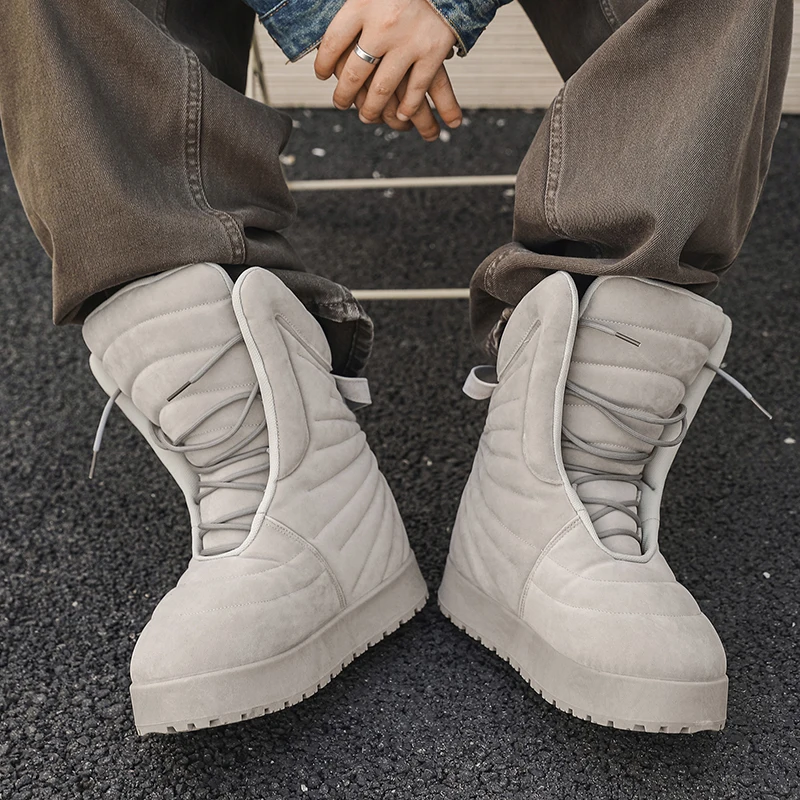 Botas de moda con bloques de color de nuevo diseño de una marca de nicho y de moda para botas altas de talla grande para hombres en otoño e invierno