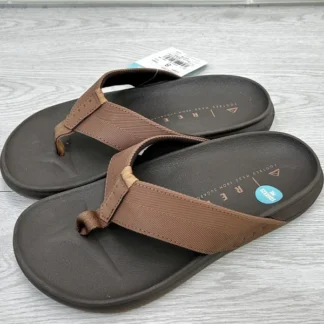 Zapatillas de playa con clip para hombre, de gama alta, informales, para exteriores, ligeras, cómodas, antideslizantes, resistentes al desgaste, transpirables, con tacón plano...